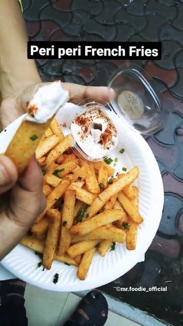 PERI PERI FRECH FRIES (82₹) With Chili Sour Cream From Wrap Ur Wraaps, Kolkata. #mrfoodieofficial