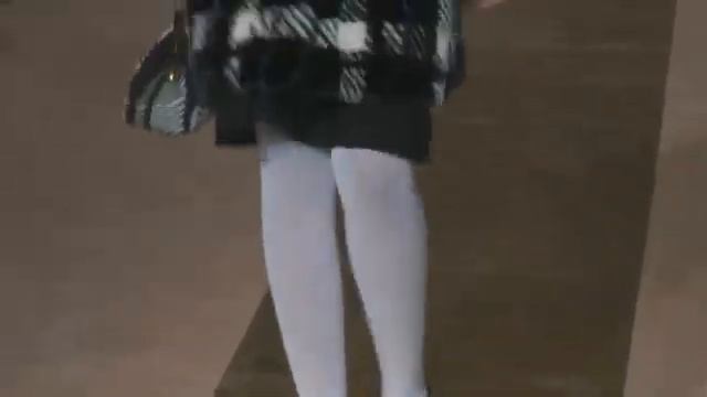 Marni Fall 2012 - runway fashion show - W Magazine смотреть онлайн