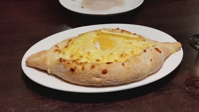 Хинкали хауз в Тбилиси смотреть онлайн