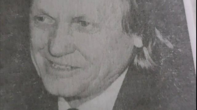 Видеообзор А. Лушников "Тетрадка в прямую линию" смотреть онлайн