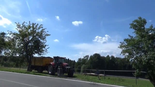 Žně pšenice CLAAS LEXION 480 TUCANO 450 CASE IH 160 CVX A MAXXUM 135 CVX смотреть онлайн