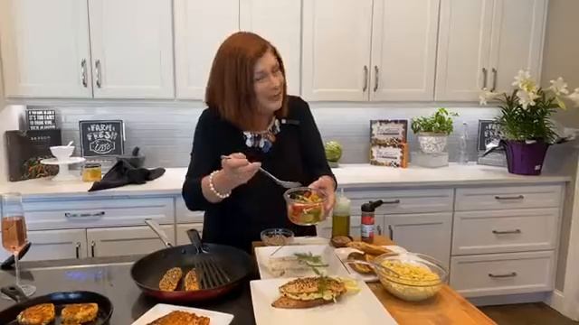 Weekend Brunch Bar Recipes with Pam Smith смотреть онлайн