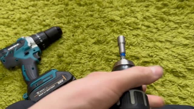 Сравнение бюджетного шуруповерта Voraca и премиум DeWalt DCD791