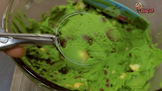 抹茶夏威夷豆曲奇饼干Matcha Macadamia Cookies|天然绿,抹茶香,外酥内软Natural Green, Matcha Aroma, Crispy edges soft cente смотреть онлайн