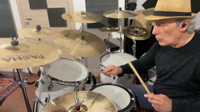 We Don’t Need Another Hero • Tina Turner • Drums Cover смотреть онлайн