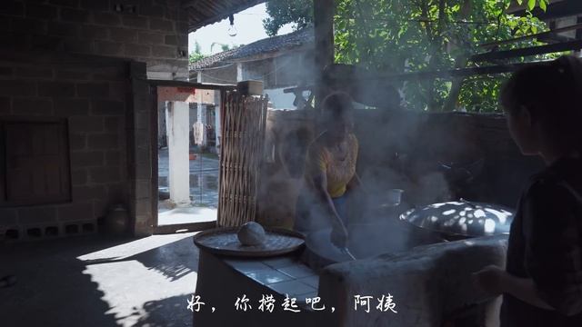 小锅米线——云南街头巷尾的地道美味【滇西小哥】