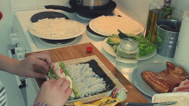 VERHON KOKKIKOULU: SUSHI смотреть онлайн