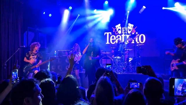 Eric Martin - Daddy, Brother, Lover, Little Boy (El Teatrito 10/11/22) смотреть онлайн