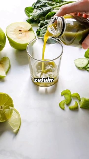 Artemisia annua hat hilfreiche Bitterstoffe in sich🌱#shorts смотреть онлайн