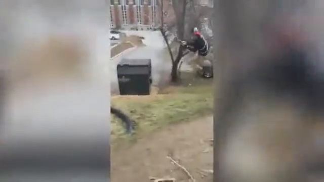 Wreckin ball смотреть онлайн