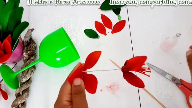 Como Fazer A Flor Com Nome Amarilis Sem Frisador, #arranjo, #foamflower,
