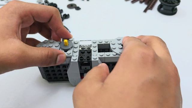 I Made a LEGO Retro Camera & It Works! смотреть онлайн