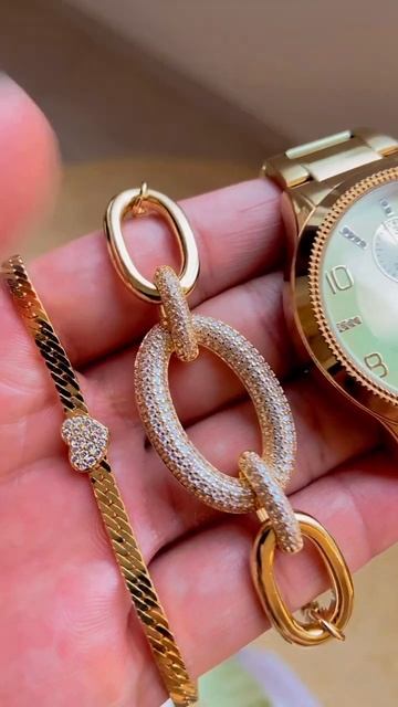 Relógio Mondaine Feminino 32485LPMVDE1 Ornado com Pulseiras Jolinna смотреть онлайн