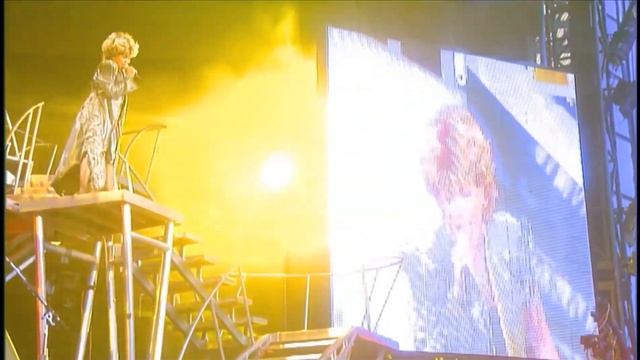 TINA TURNER - WE DON´T NEED ANOTHER HERO (LEGENDADO EM PT) смотреть онлайн