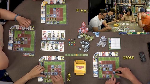 Настольная игра ПОТРЯСАЮЩИЙ ГОРОД 🌆 строим город мечты! смотреть онлайн