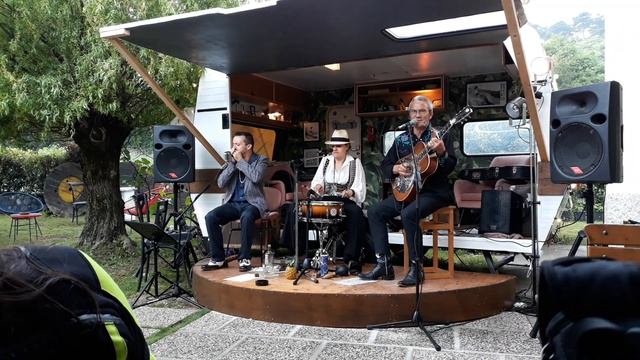 Jo Pinna Stephanie & Mauro Ferrarese - LIVE at Ca' Bottona смотреть онлайн