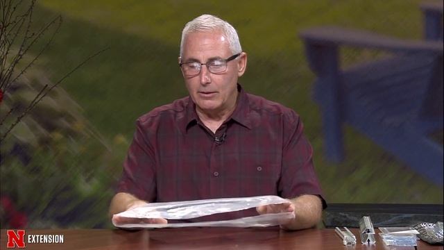 Digging Deeper Hobby Greenhouse Discussion смотреть онлайн