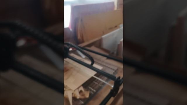 Ручка для пилы на лазерном гравёре.