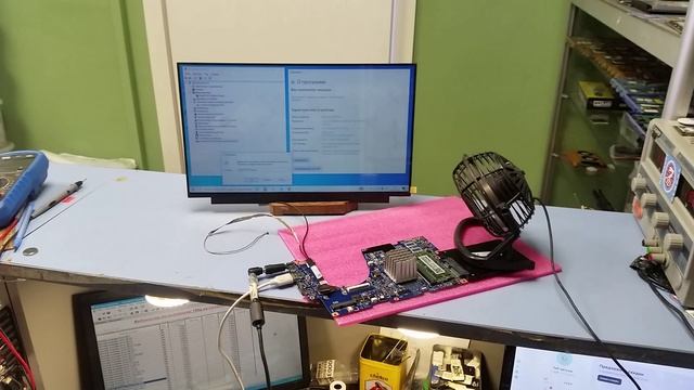 Матплата Asus UX303LA заказ 18934 - контрольный запуск. смотреть онлайн