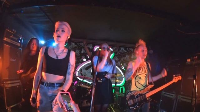 Читмил - ОВЕРСАЙЗ смотреть онлайн