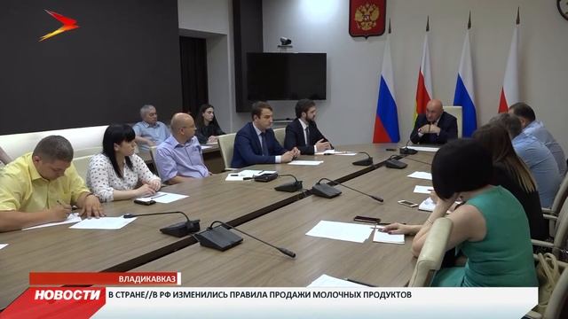 В Правительстве обсудили взаимодействие торговых сетей и местных производителей смотреть онлайн