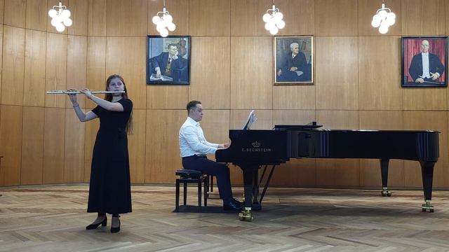 И. Кванц Концерт Соль мажор 1ч. J. Quantz concerto for flute in G major смотреть онлайн