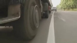 Охота на асфальте (2005) car chase scene