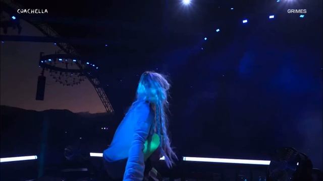 Grimes playing Taratata by Grimes & Anyma смотреть онлайн