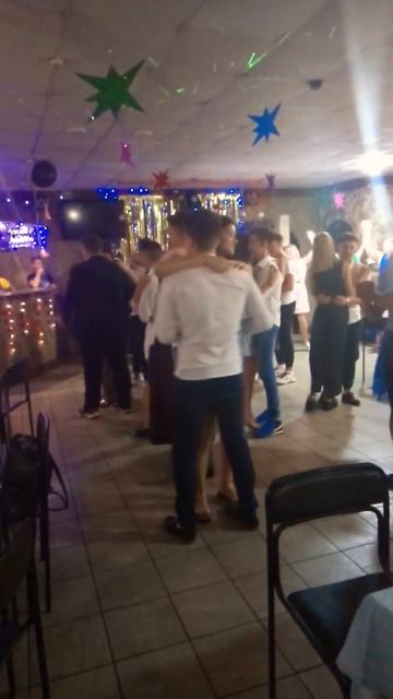 Влад и Ангелина медленный танец 😘💐 смотреть онлайн
