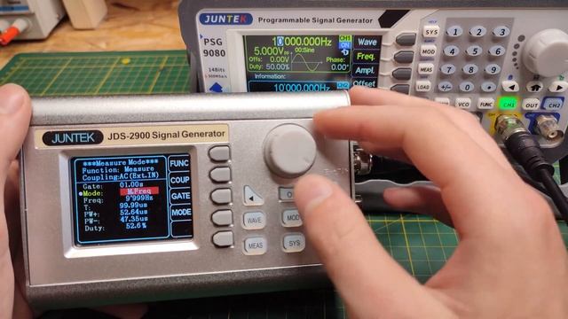 ОБЗОР КОМПАКТНОГО ГЕНЕРАТОРА СИГНАЛА JDS-2900 ОТ JUNTEK на 60МГц смотреть онлайн