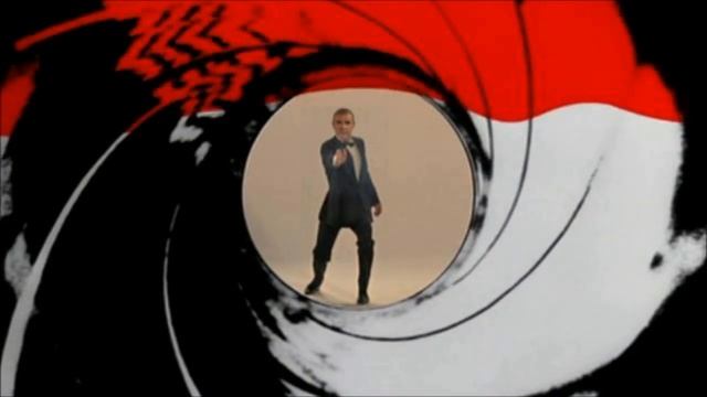 Sean Connery Gunbarrel James Bond intro HD - Never Say Never Again смотреть онлайн