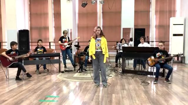 группа 'KiwiKids' Г Манчини   Розовая пантера, Арина Данилова   Что вижу, то пою