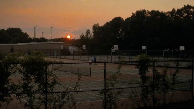 So Long, Suburbia. смотреть онлайн