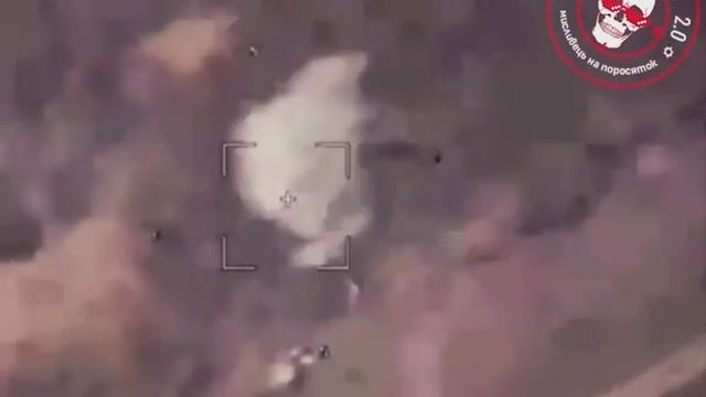 Lancet drone takes a M777 Howitzer out of action смотреть онлайн