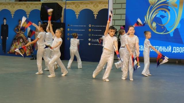 Танец "Свободная Россия" смотреть онлайн