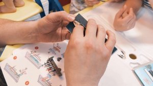 Собираем с братиком бумажную Аврору.