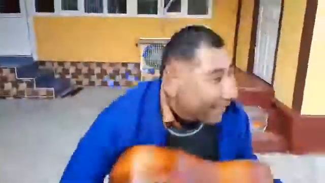 Жаноб толибжон  ижросида ёр  ёр