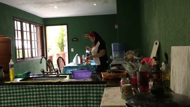 TROLLEI A MÃE DA LARI COM UMA COBRA - CASA DAS YOUTUBERS MIRINS 3 смотреть онлайн
