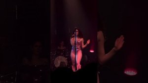 Chappell Roan performing “Good Luck Babe” (unreleased) in Des Moines, IA 03/17/2024