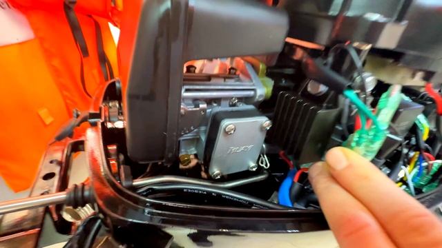 Лодочный мотор Gladiator 9.9 2025 года смотреть онлайн