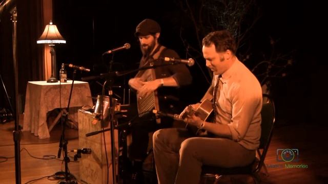 Gallus Brothers  2015-01-16  Bow Wow Blues