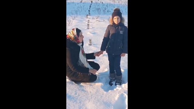 Муха Олег "Мамо, іде вже зима" смотреть онлайн