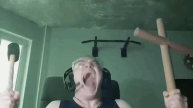 Смотрим "Дерзко Играет В Хоррор Saiko no sutoka no shiki" смотреть онлайн