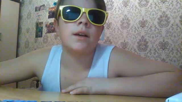 Первое видео:Страдаю фигнёй смотреть онлайн