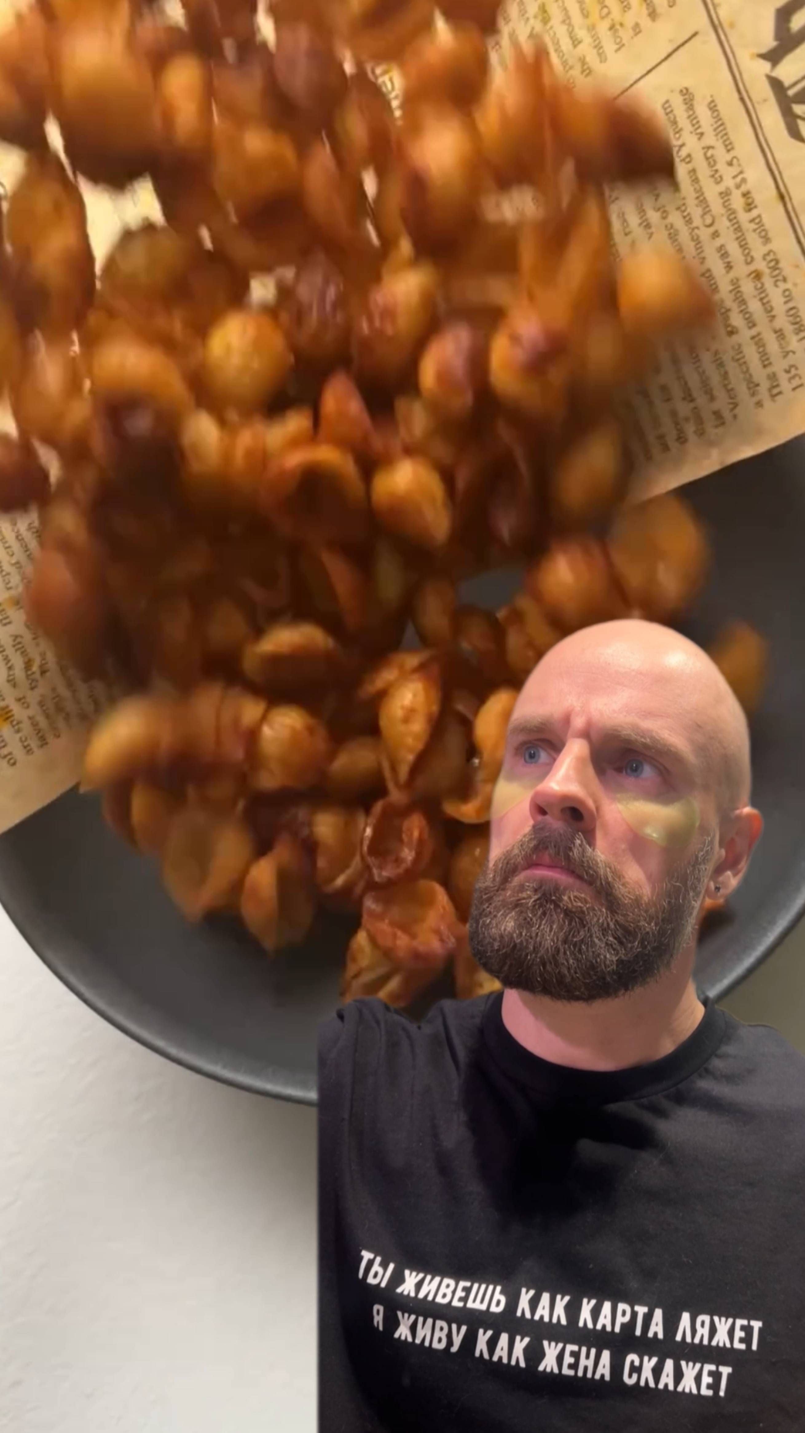 Это изменит ваш взгляд на макароны!😳Если поставить макароны в духовку 😱 то получатся чипсы😳 смотреть онлайн