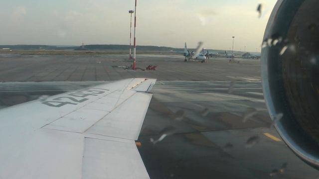 YAK-42D Gazprom Avia taxi Vnukovo - Pulkovo (2nd flight) смотреть онлайн