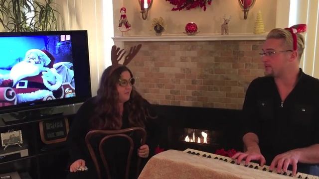 Santa's Comin' (Beyonce' Christmas Parody) смотреть онлайн