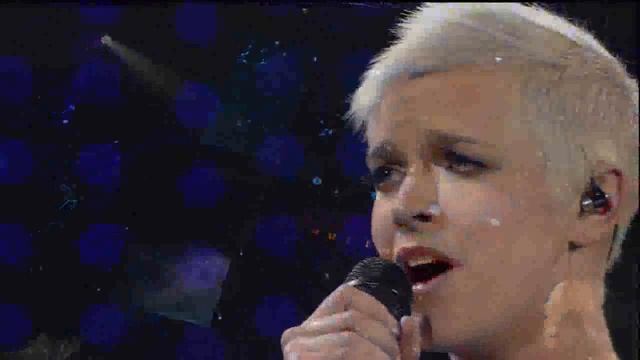 Celine Dion - My Heart Will Go On - Duet - (live 2009) смотреть онлайн