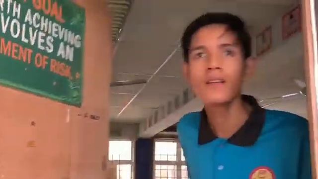 Stem Universe - SMART CLOTHES HANGER смотреть онлайн