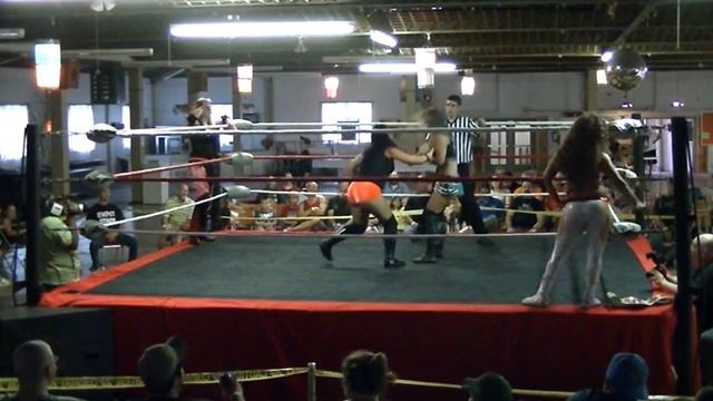 Kacee Carlisle & Jessie Kaye vs. Karissa & Niya смотреть онлайн